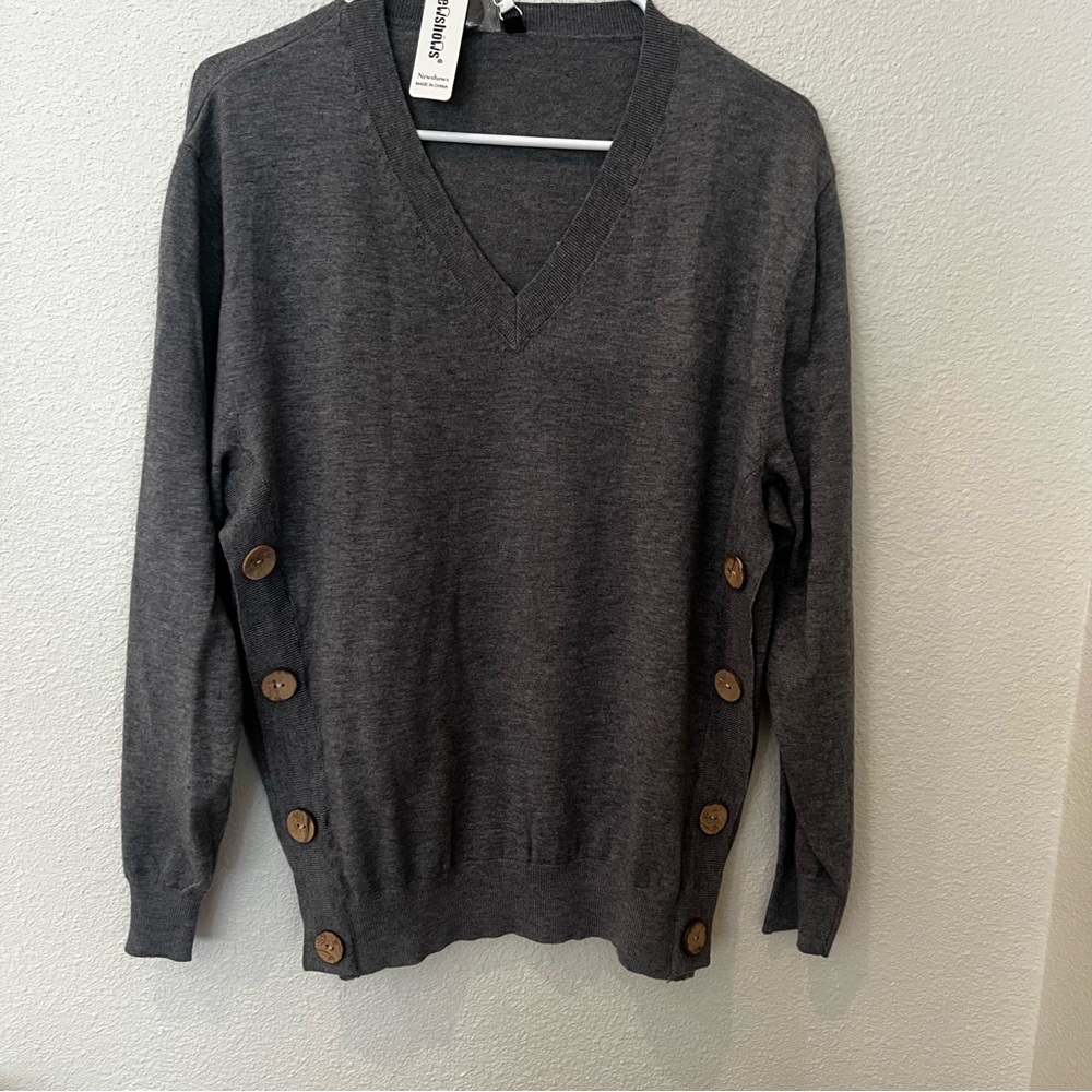 Woman’s Stylish Charcoal V-Neck Sweater with Button Accents.     NWT